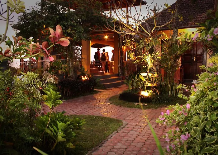 Séjour chez l'habitant Guru Ratna Munduk